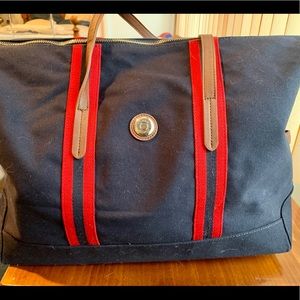 Tommy Hilfiger Tote / Duffel Bag